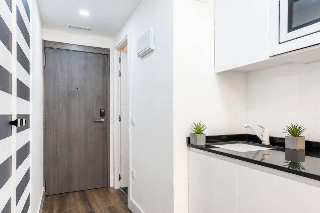 Location In The Of 166 Appartement *
