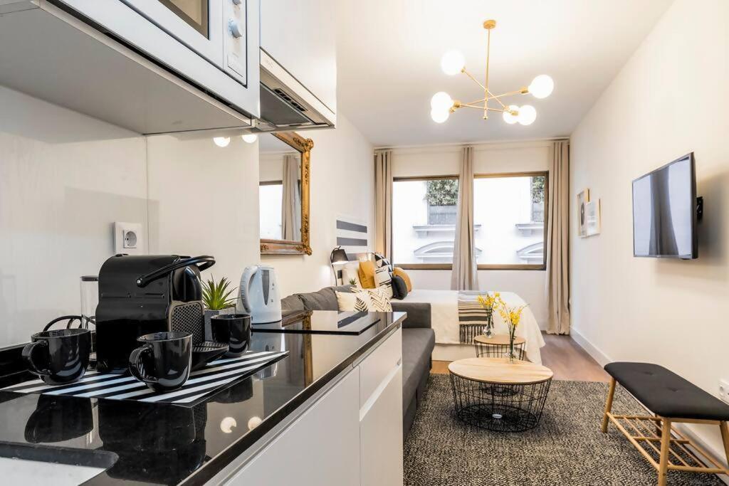 Location In The Of 166 Apartament